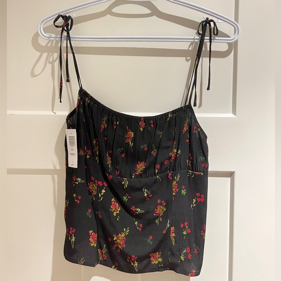 Sunday Best Mae Camisole - Picture 3 of 4